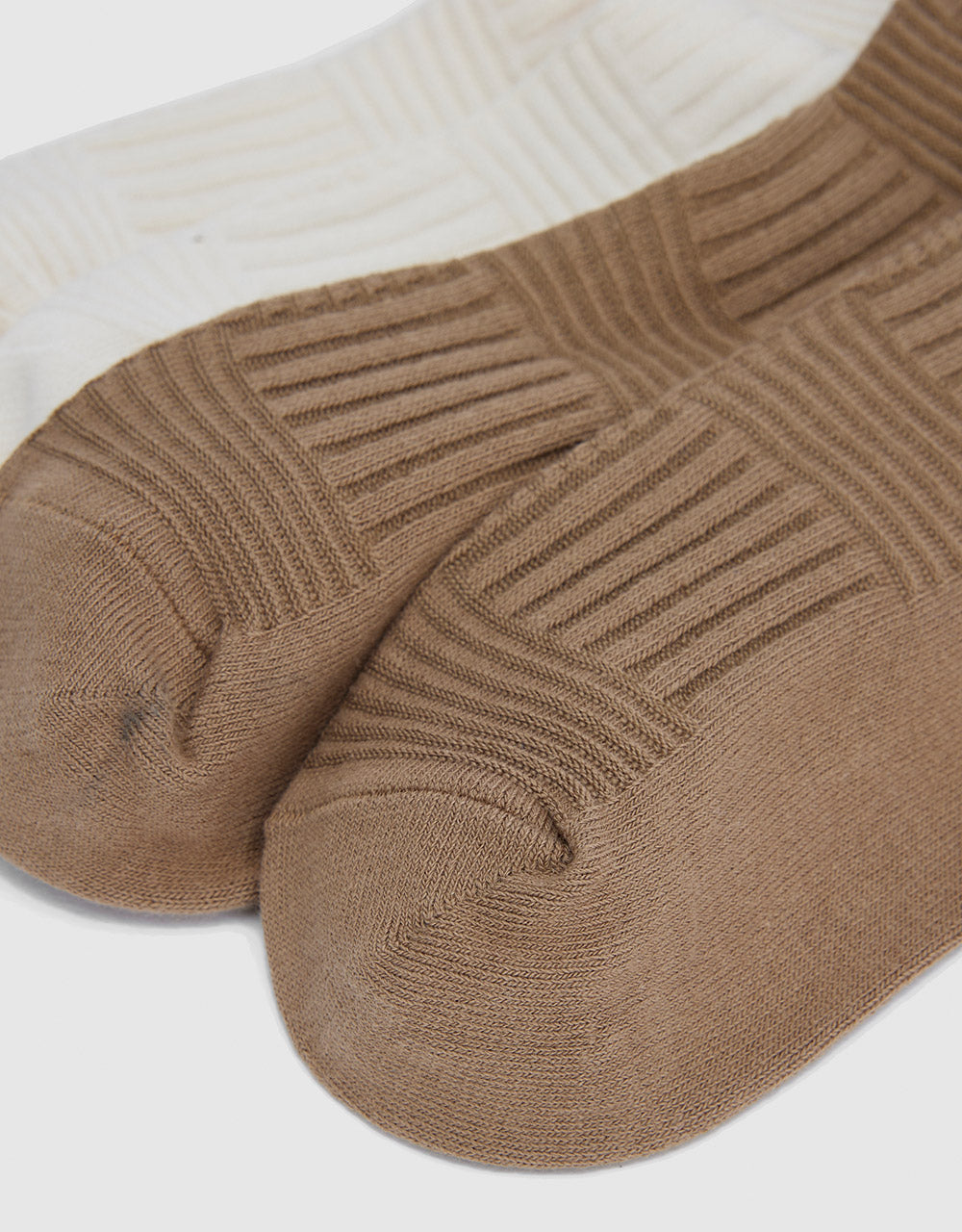 2-Pack Of Textured Socks