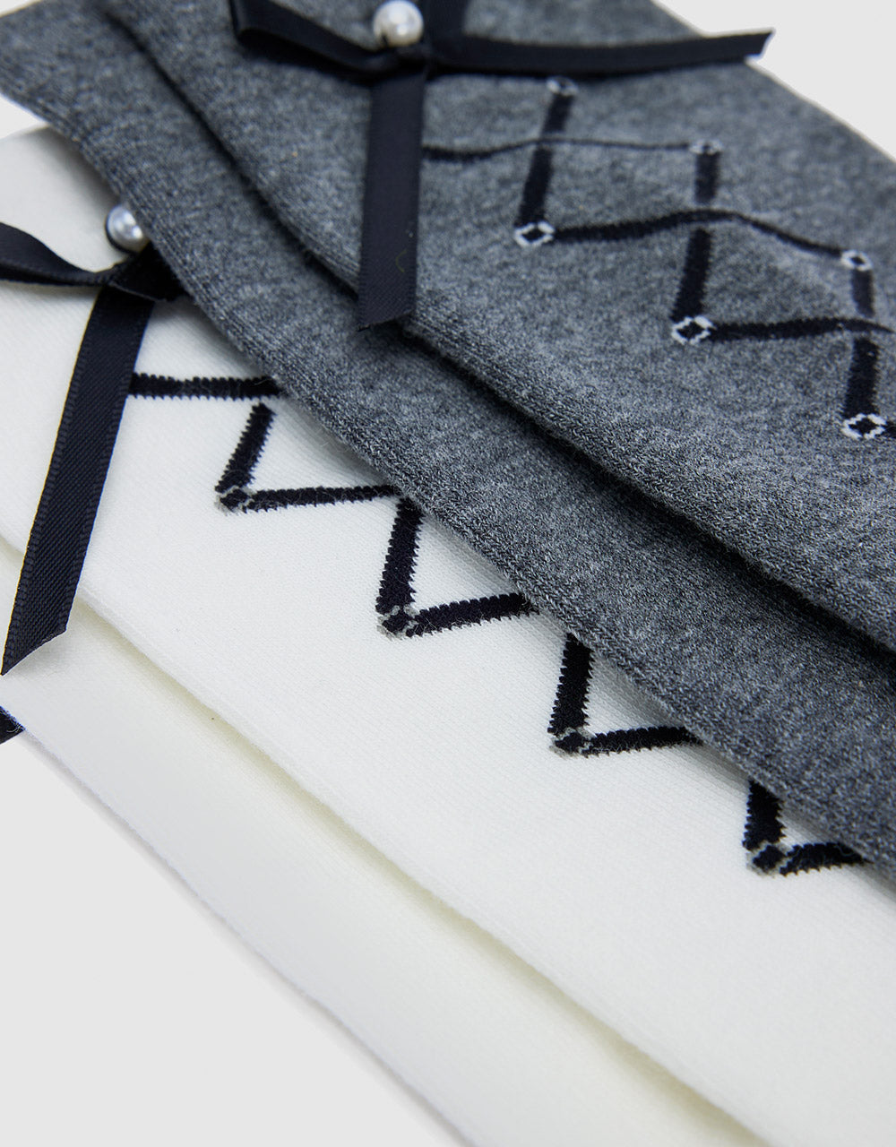 Cotton Socks With Bow Detail