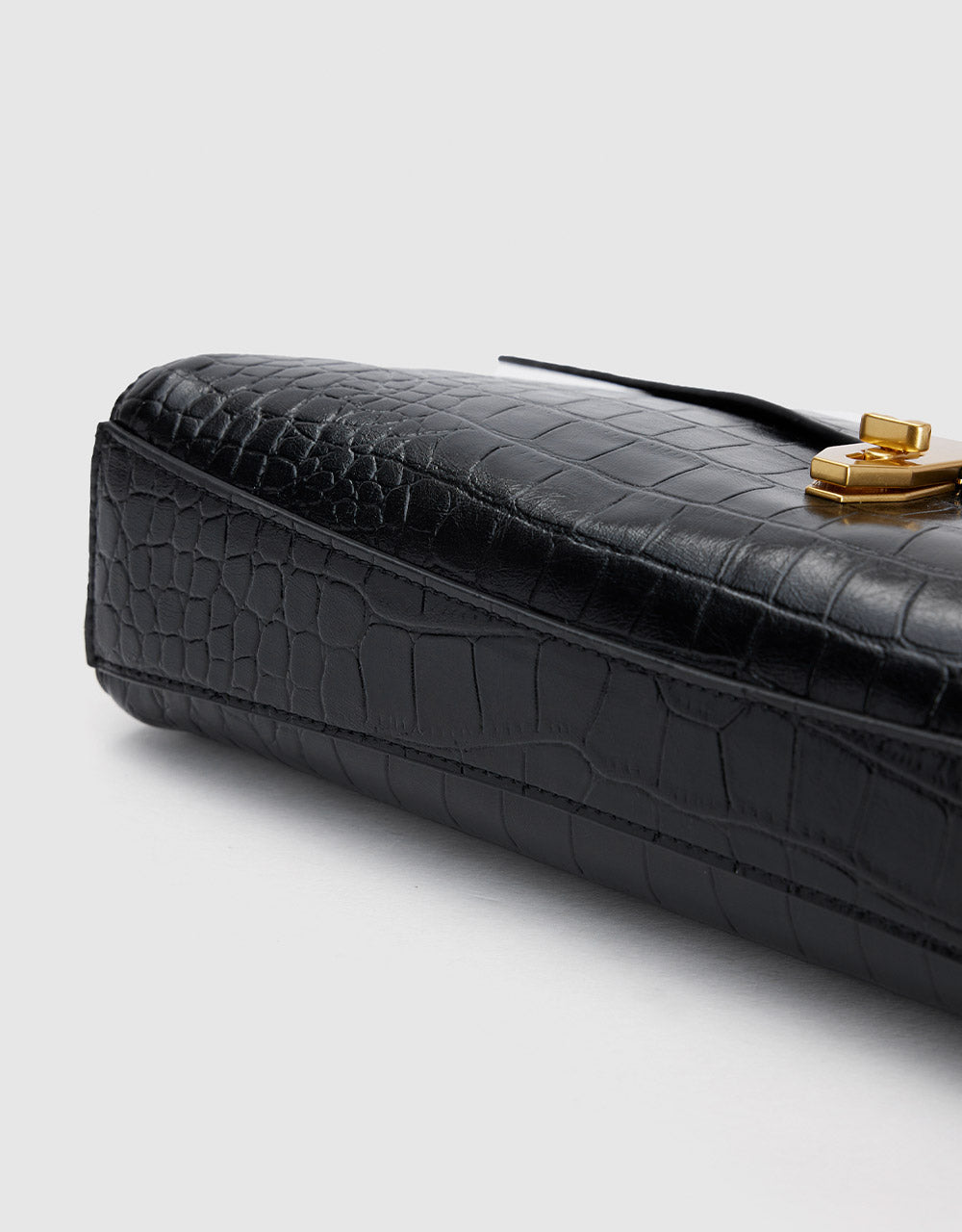 Crocodile Effect Shoulder Bag