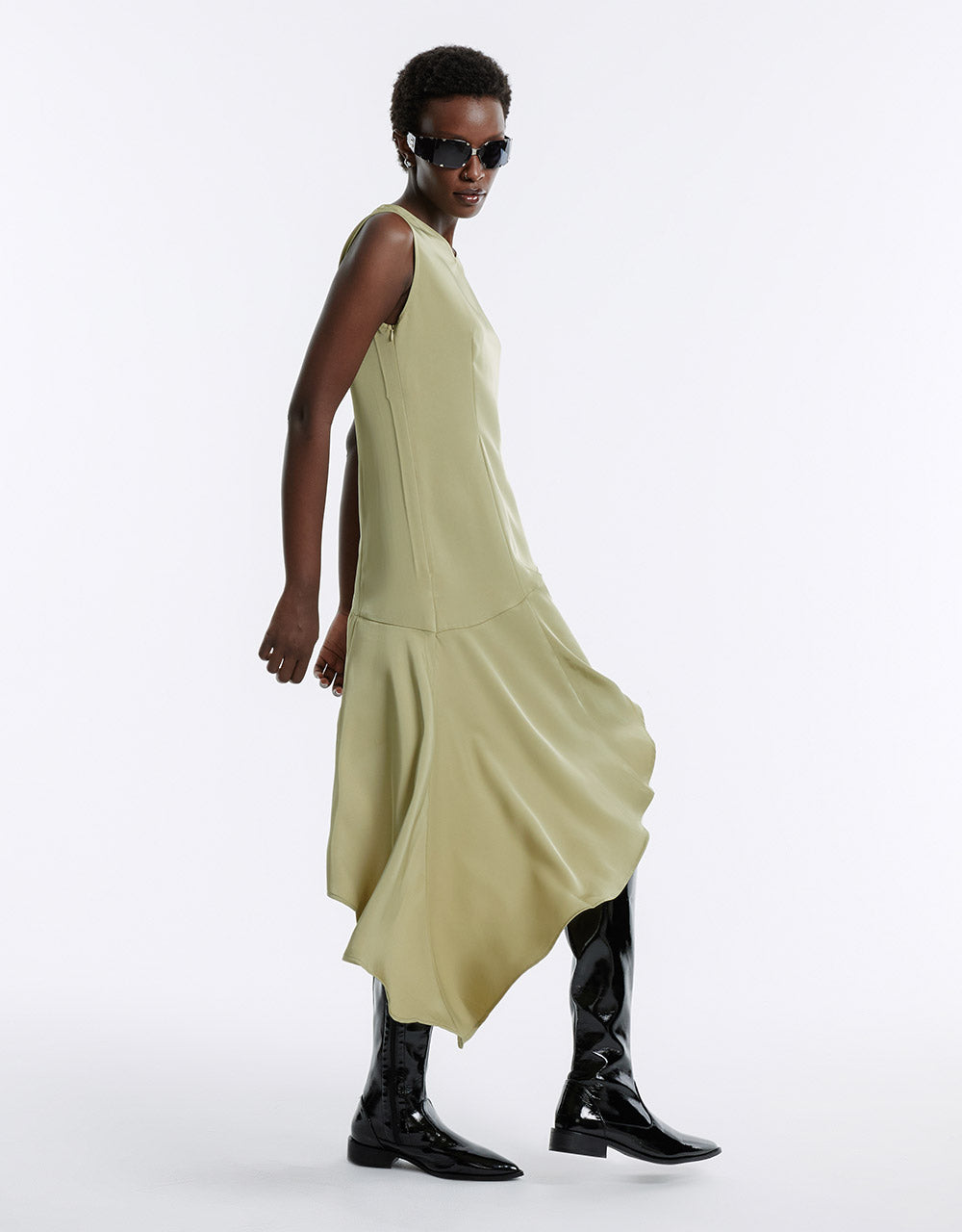 Asymmetrical Hem Sleeveless Dress