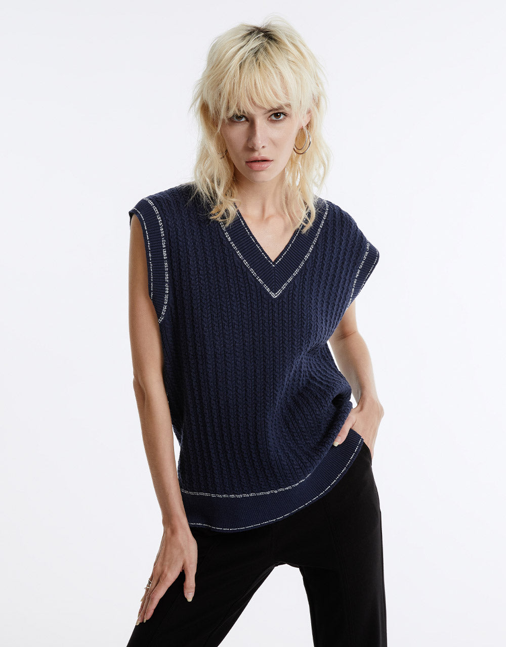 Contrast Trim Sweater Vest