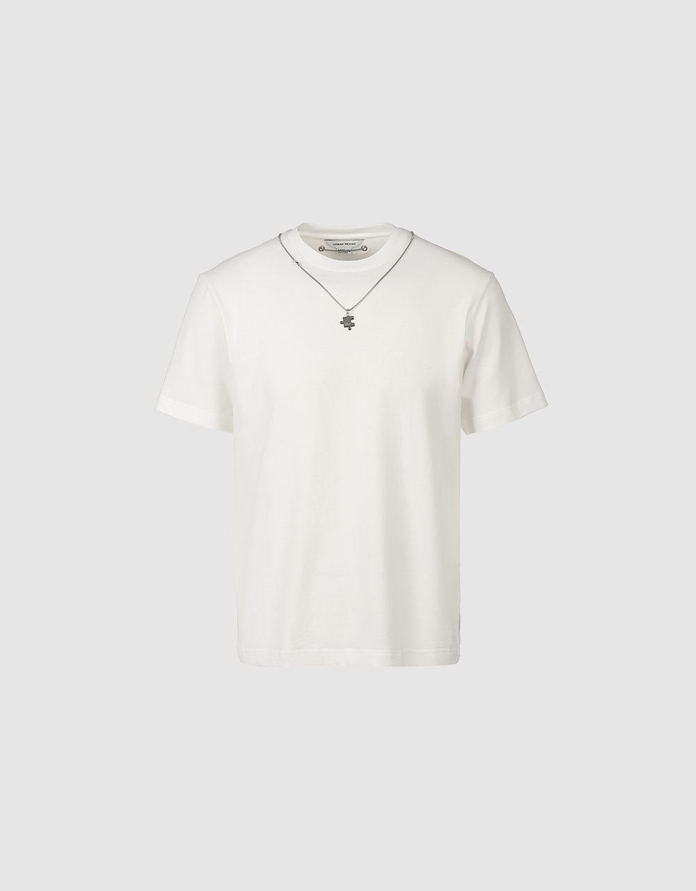 T-Shirt With Chain