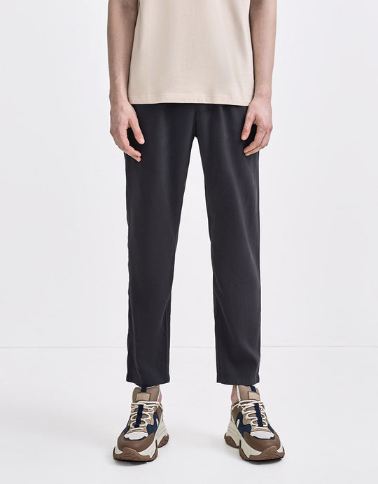 Pleated Straight Fit Pants