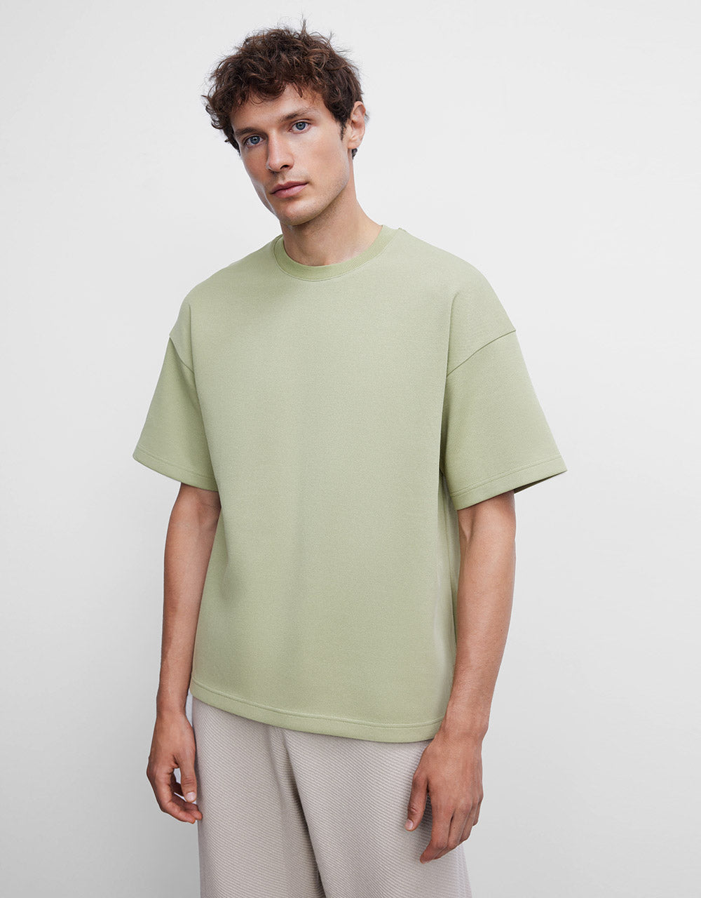 Basic T-Shirt