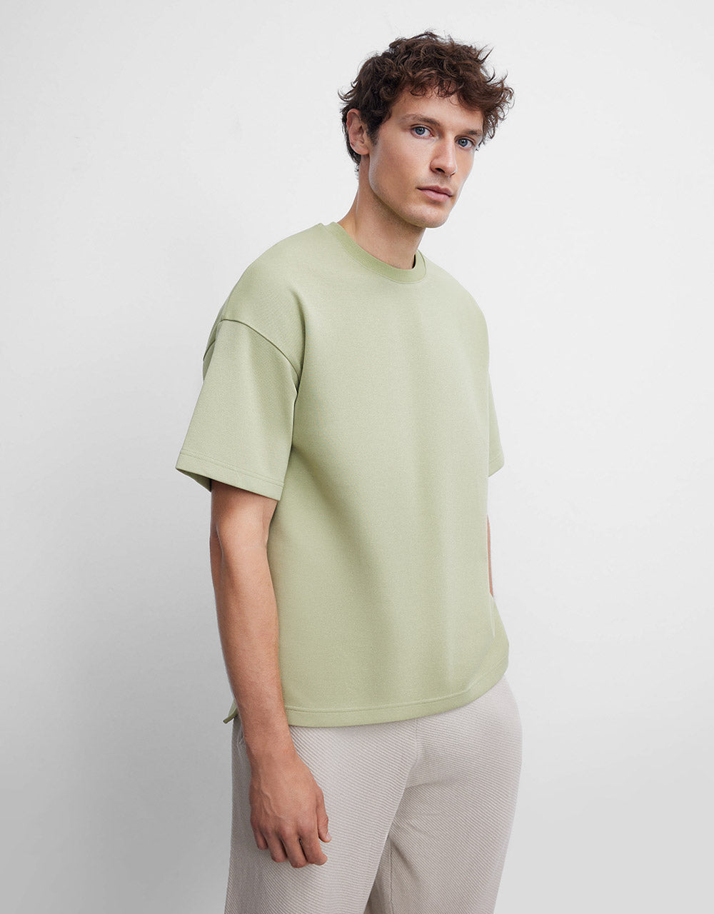 Basic T-Shirt