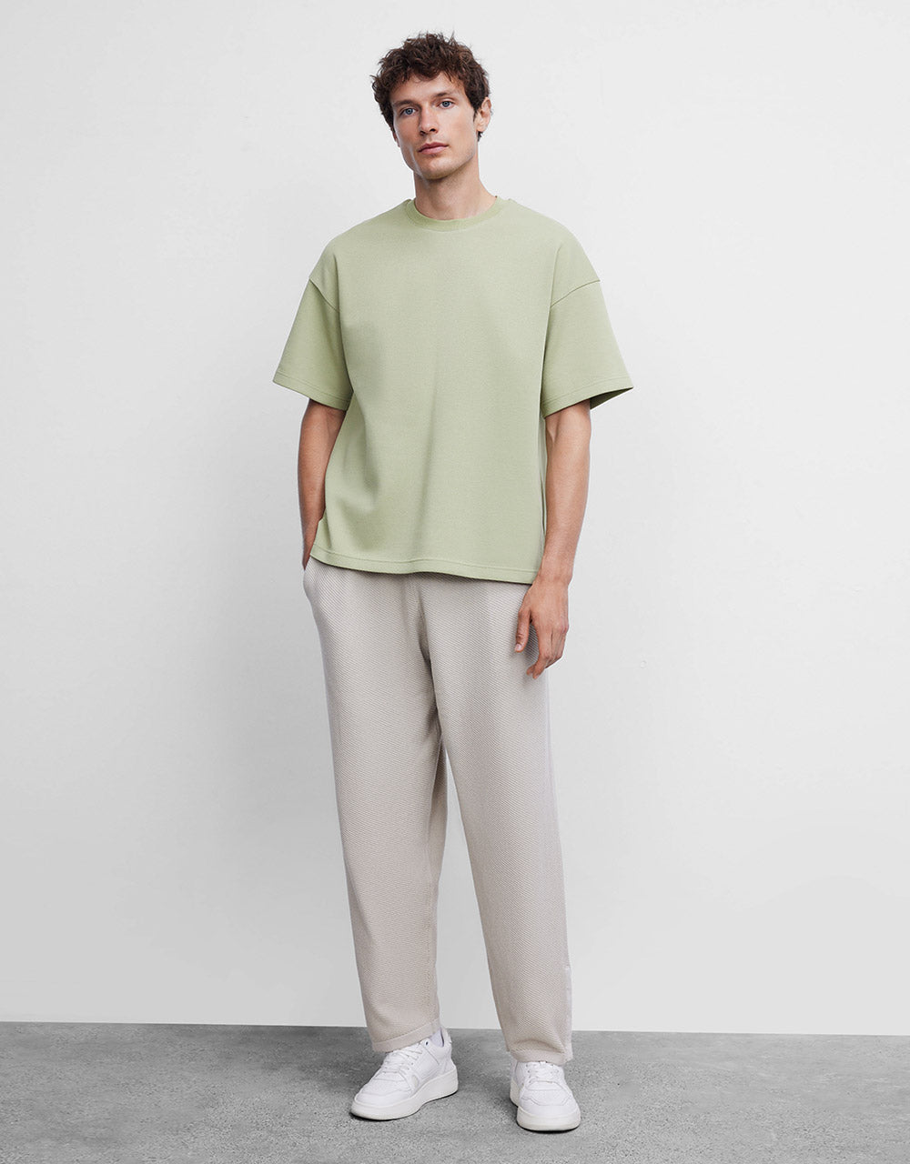 Basic T-Shirt