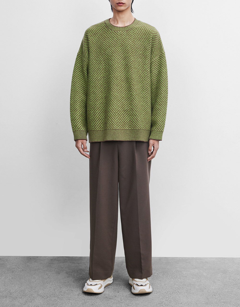 Pleated Straight Pants