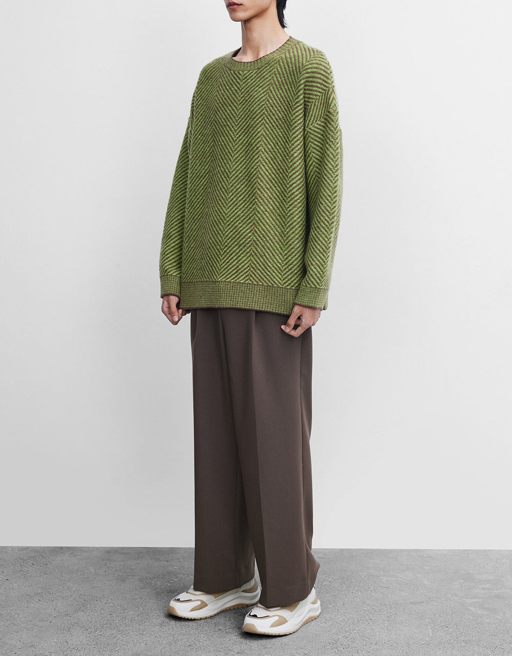 Pleated Straight Pants
