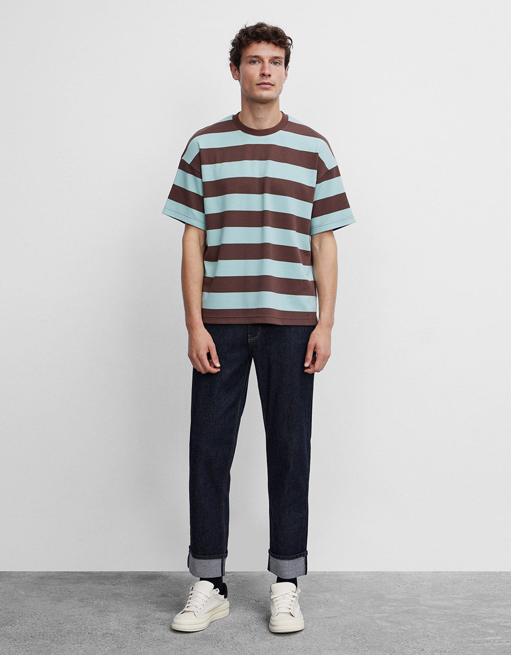 Roll Up Hem Straight Jeans
