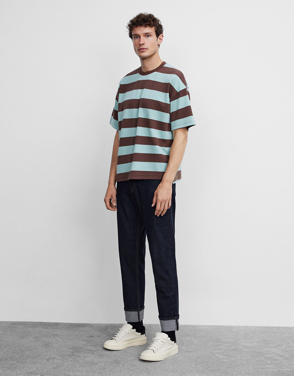Roll Up Hem Straight Jeans
