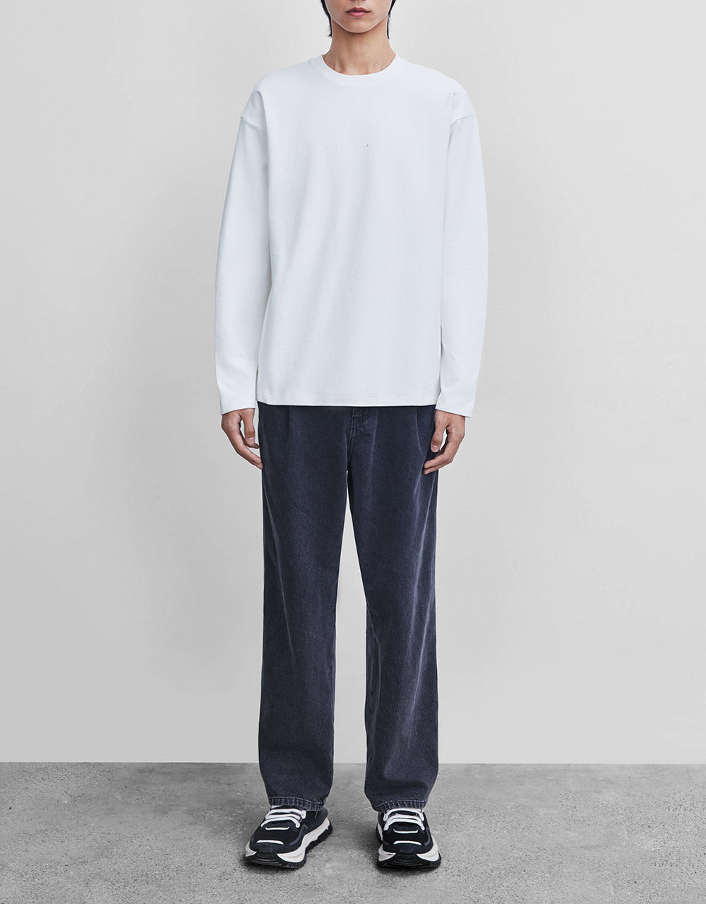 Letter Detail Sweatshirt