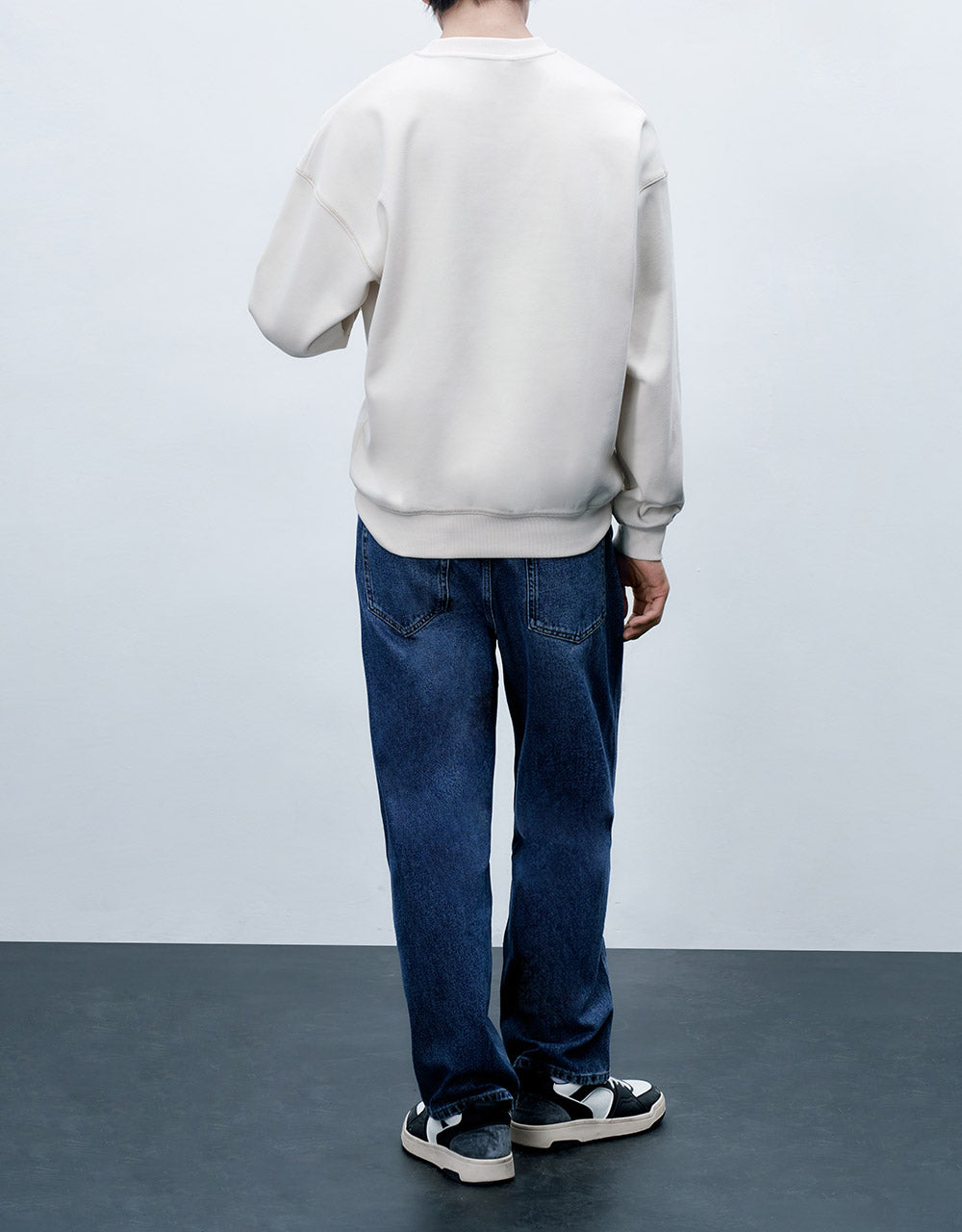 Mid Waist Straight Jeans