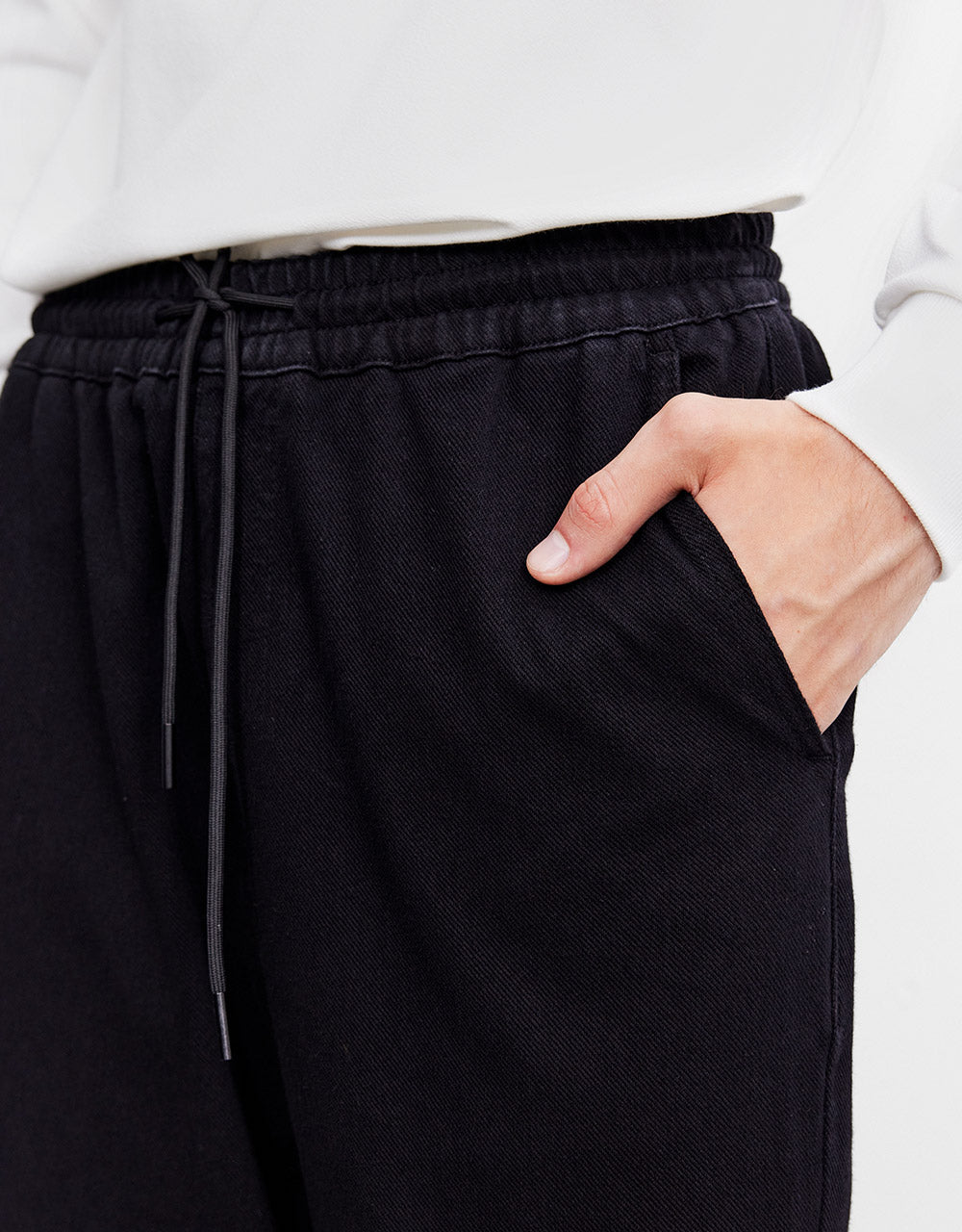 Elastic Waist Straight Jeans