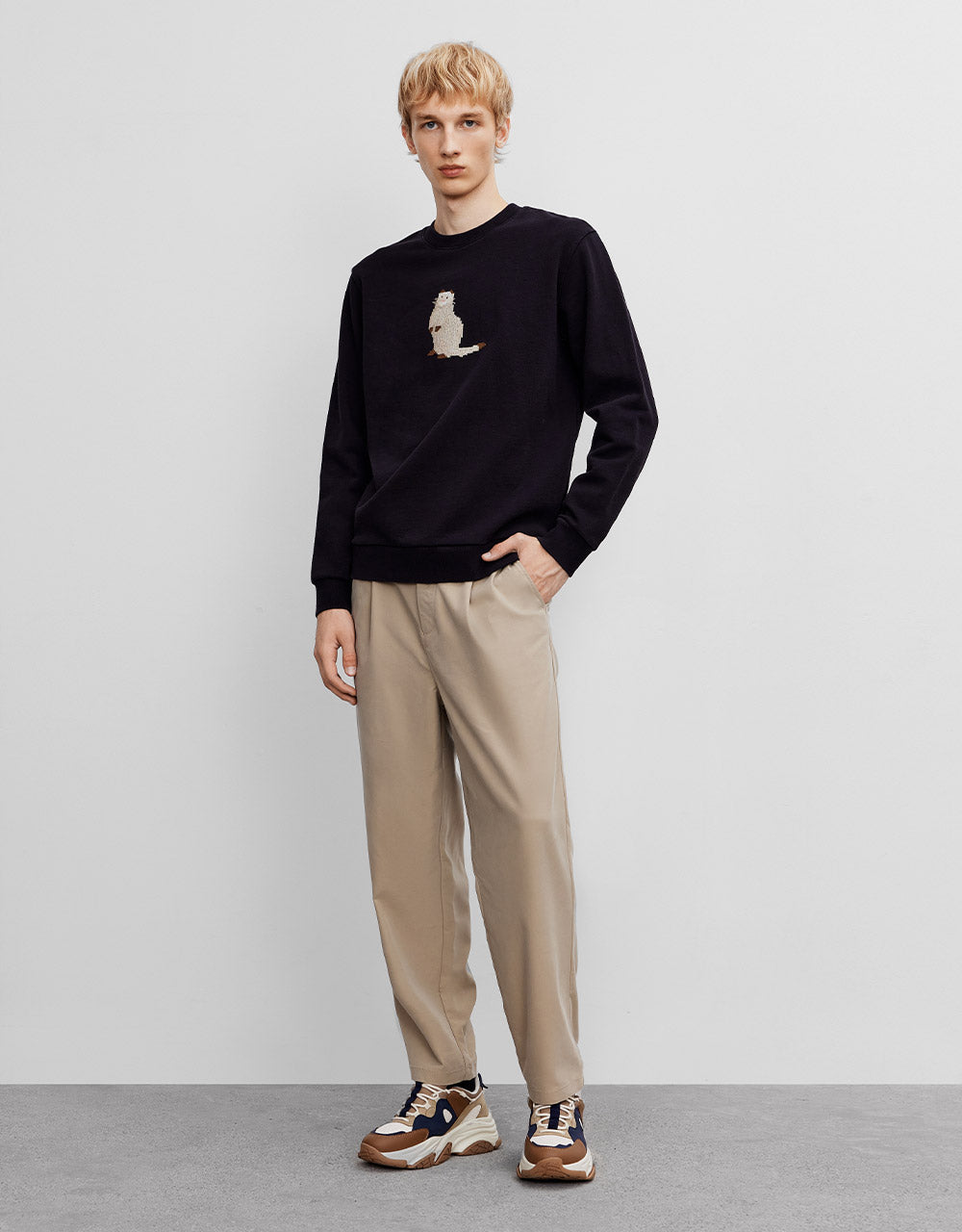 Animal Embroidered Sweatshirt