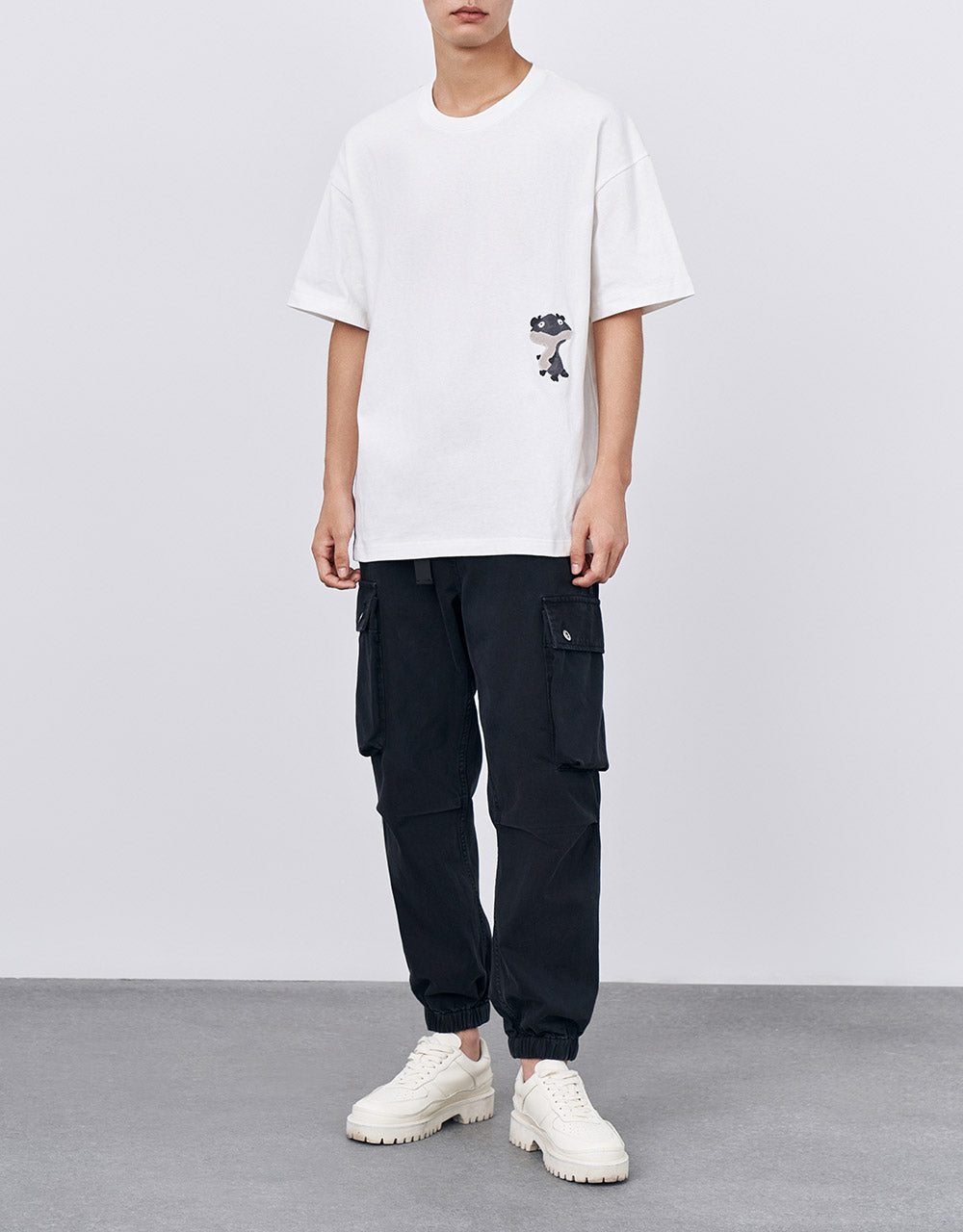 Utility Pocket Belted Jogger Jeans