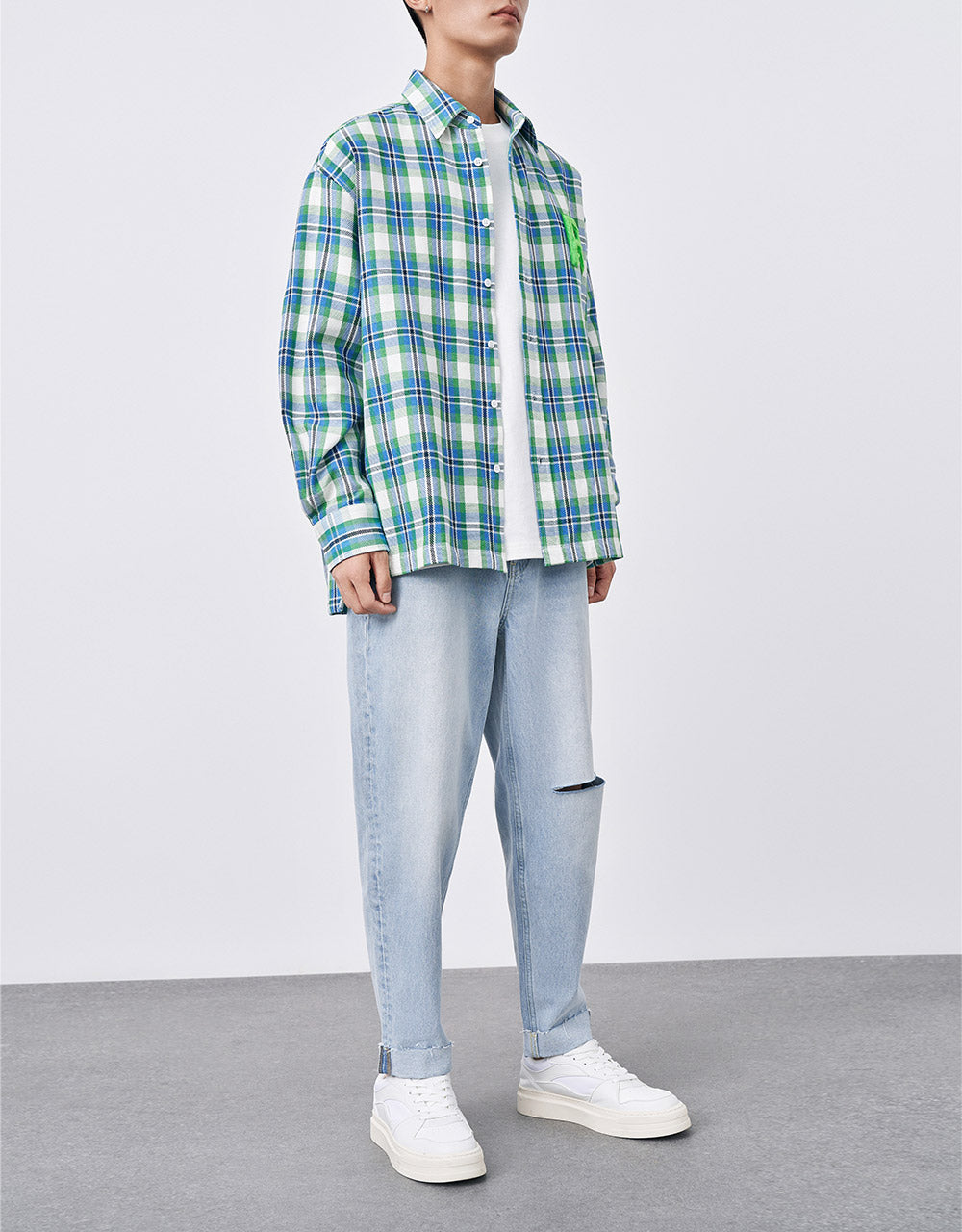 Roll Up Hem Ripped Jeans