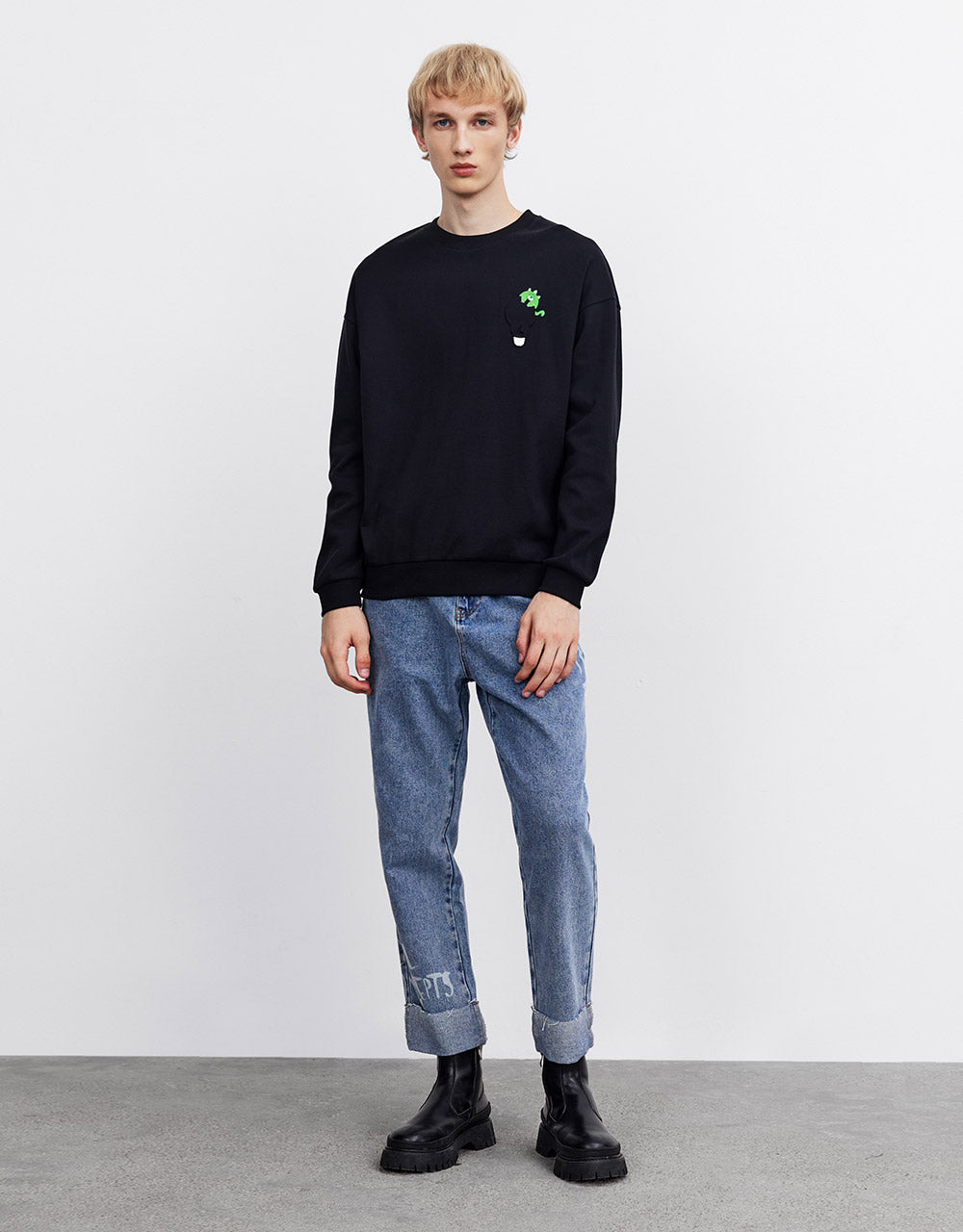 Embroidered Sweatshirt