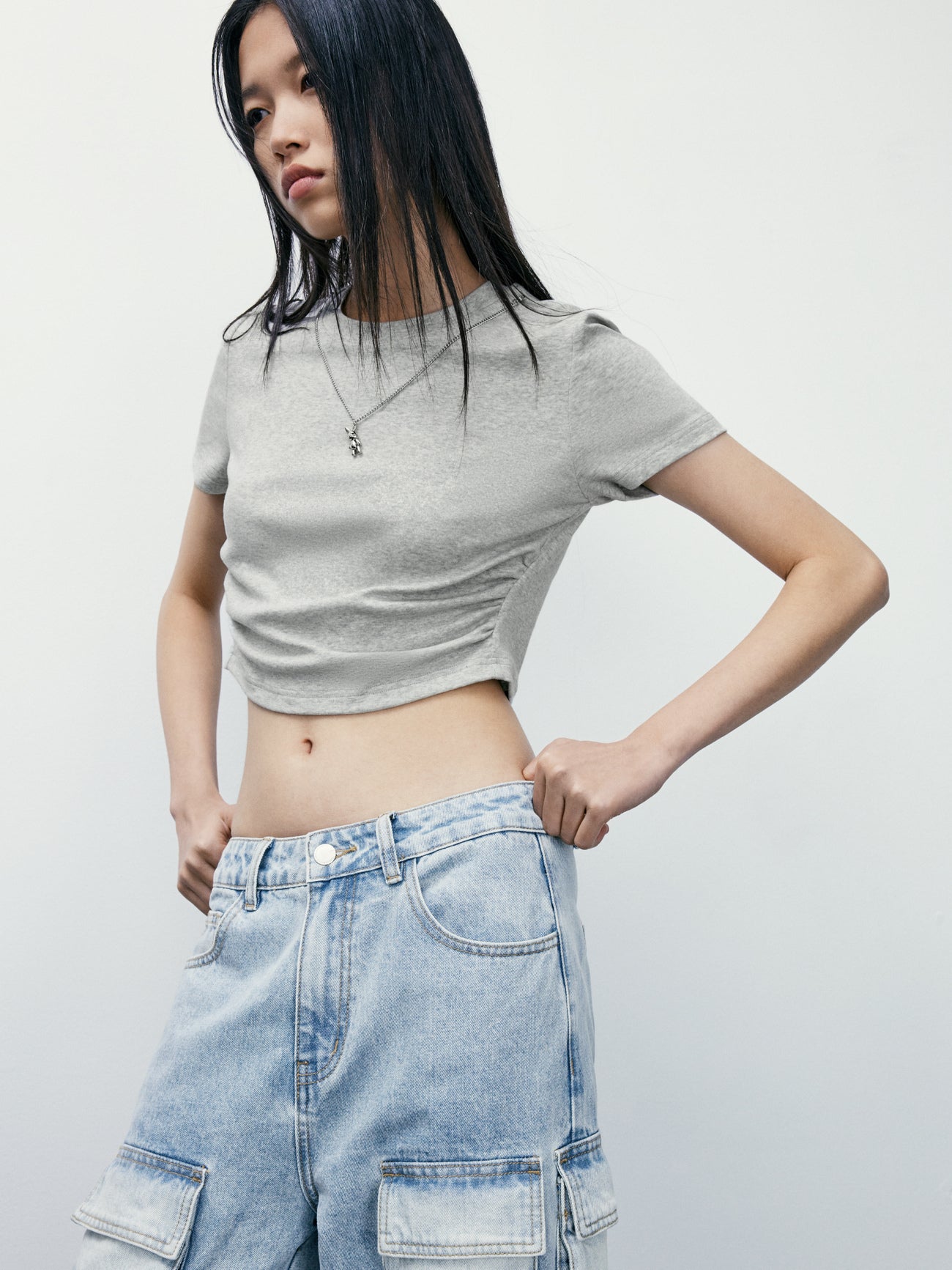 Crew Neck T-Shirt With Necklace