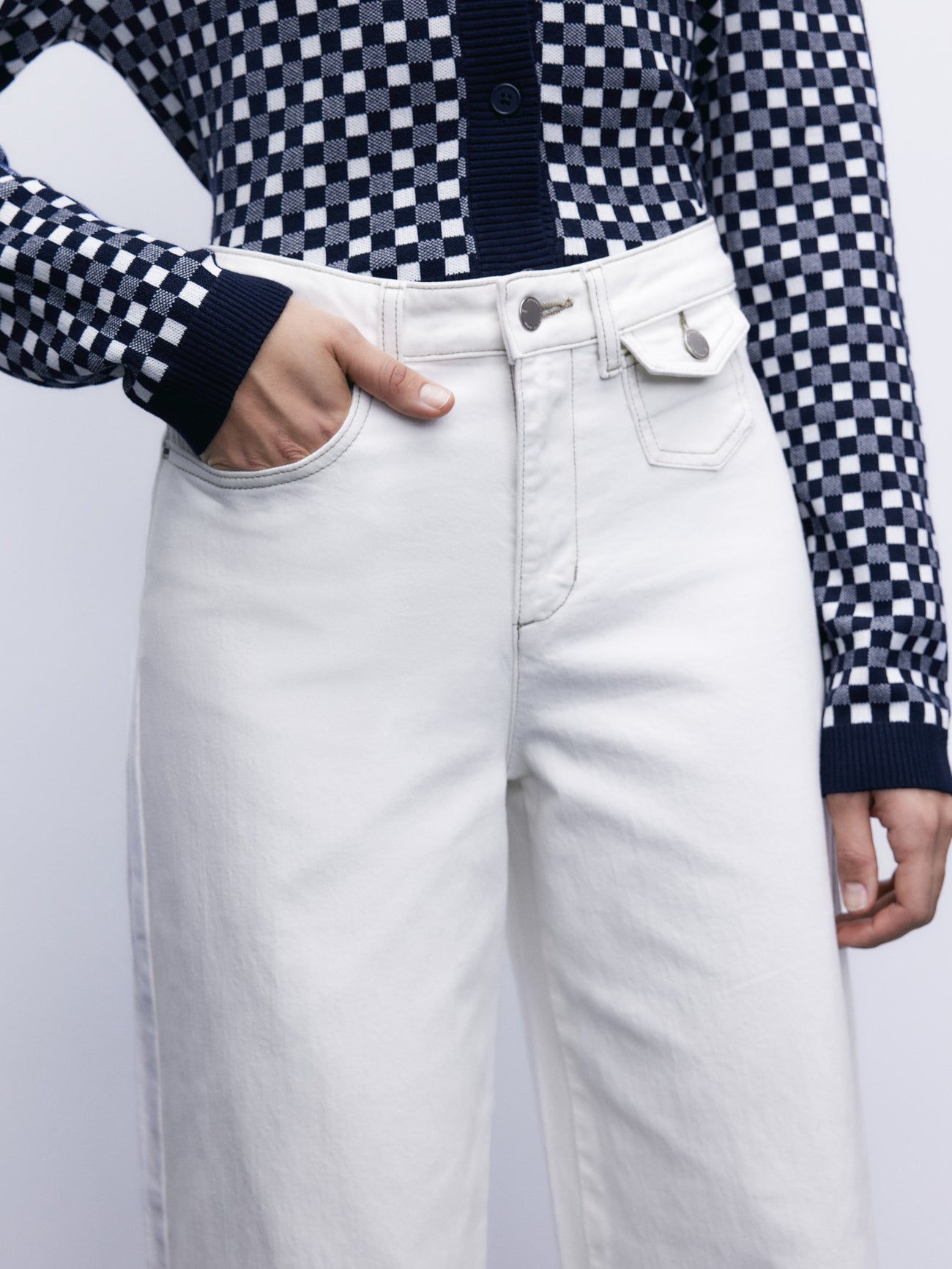 Mid-Waist Straight Jeans