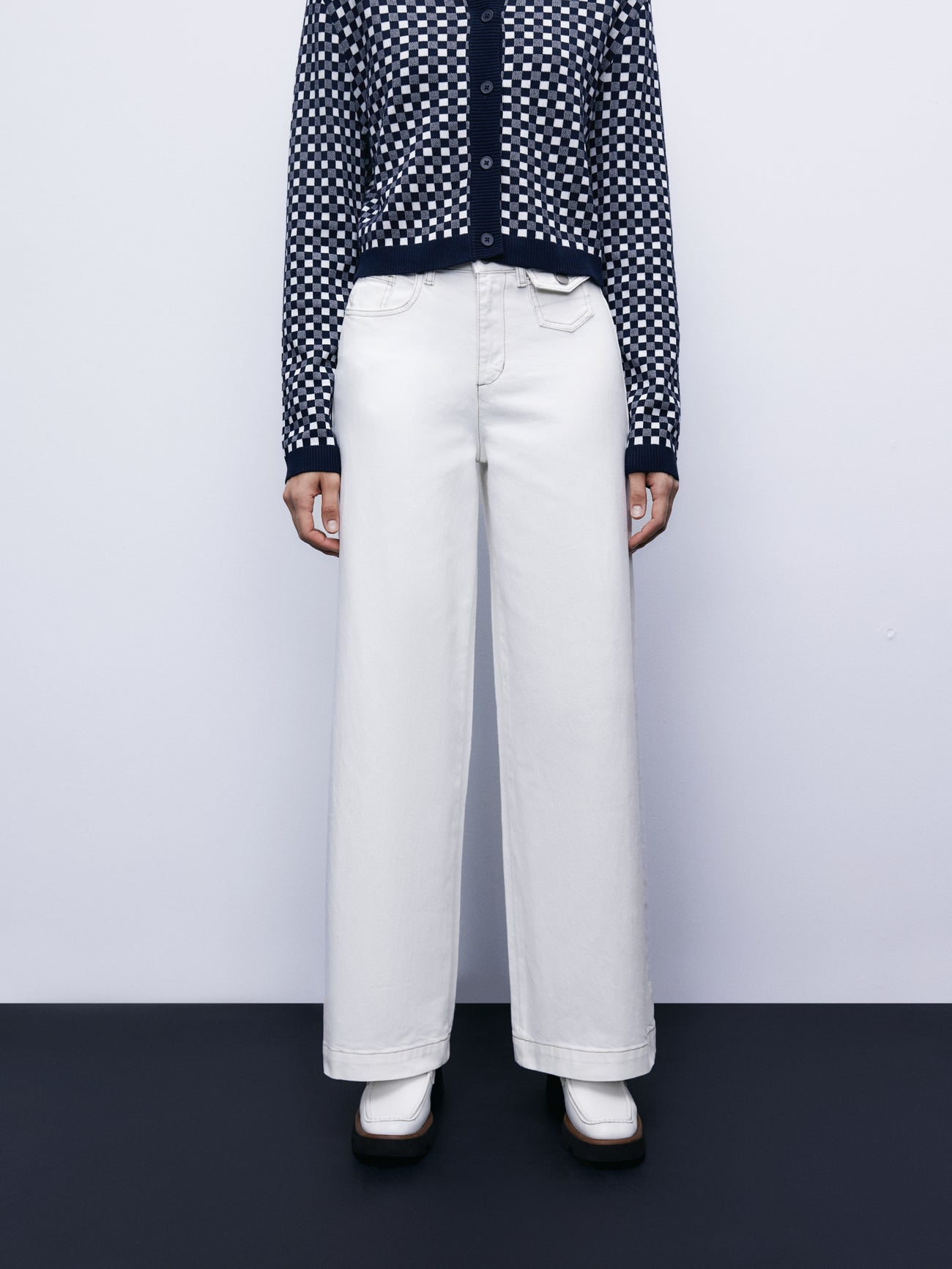 Mid-Waist Straight Jeans