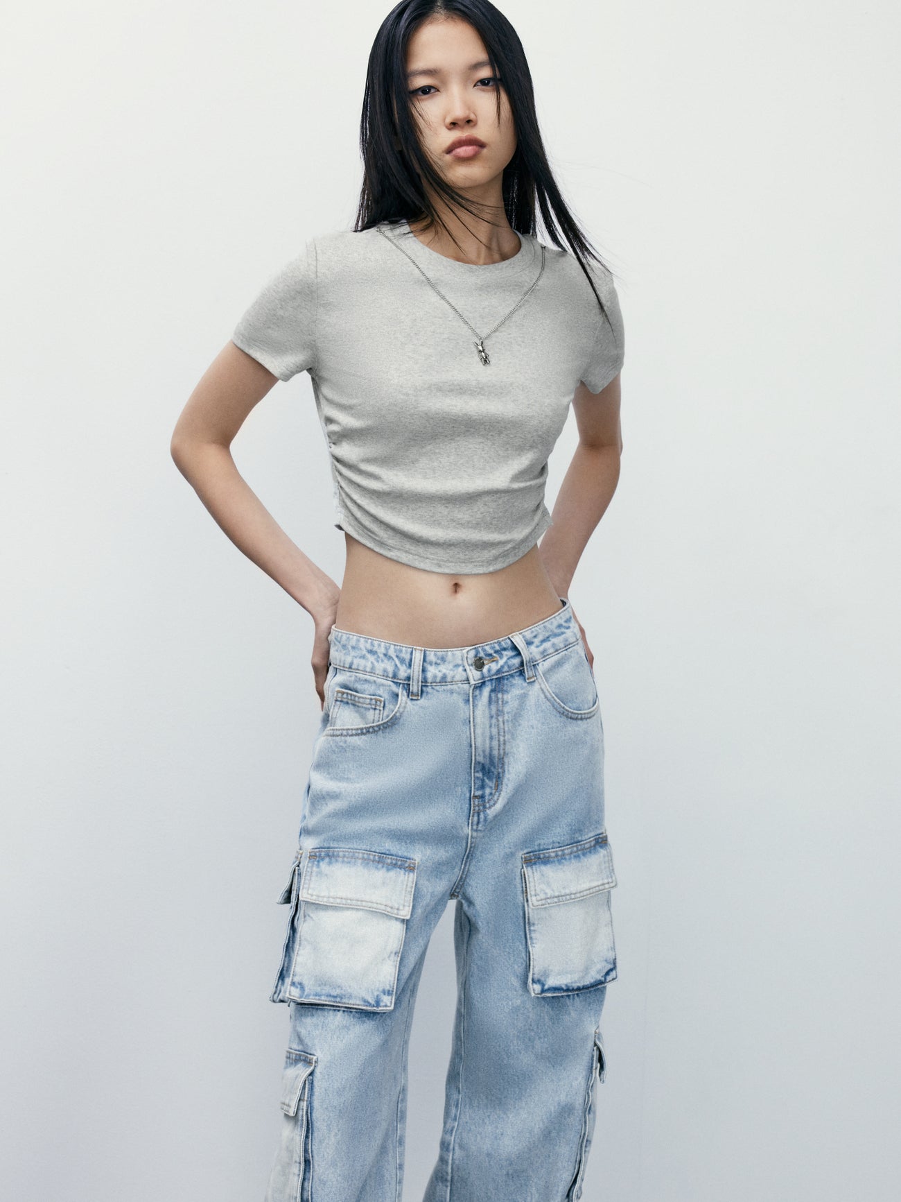 Crew Neck T-Shirt With Necklace