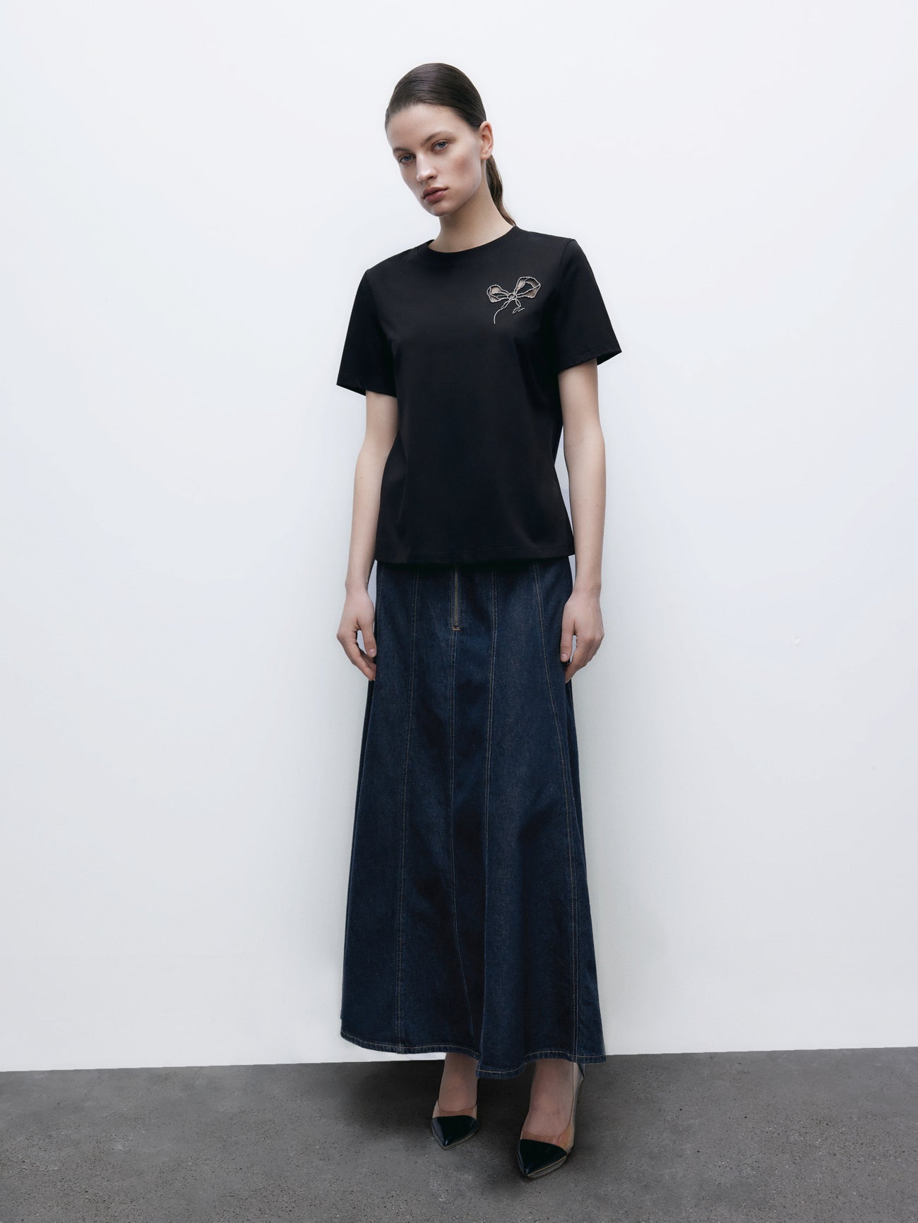 Bow Detail Crew Neck T-Shirt