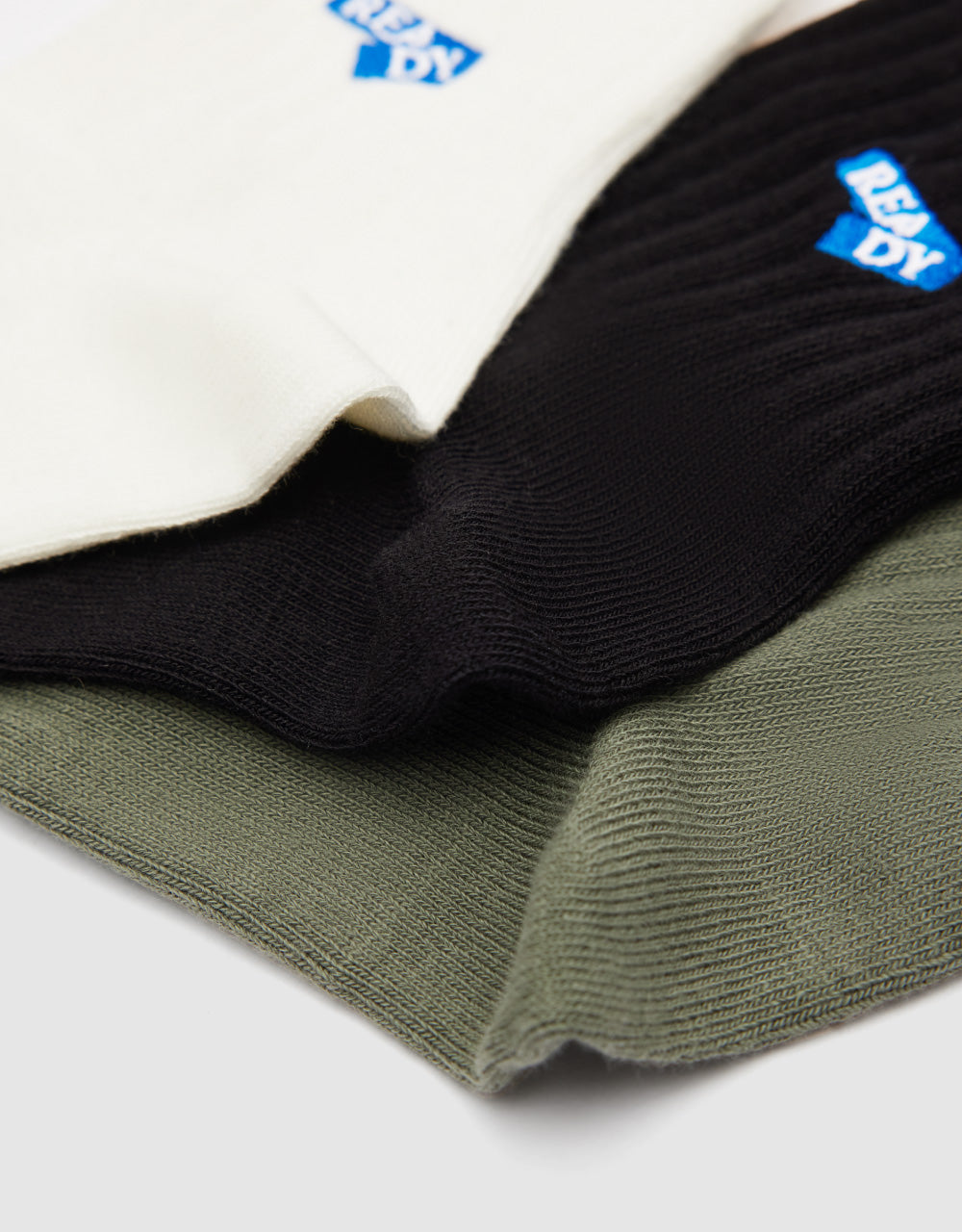 Letter Print Mid-Length Socks