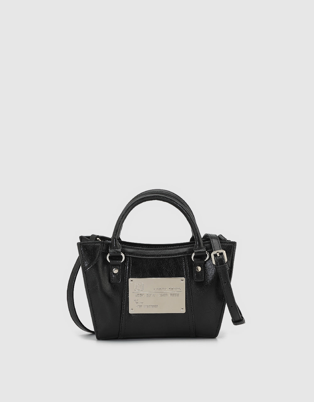 Metal Plate Detail Shoulder Bag