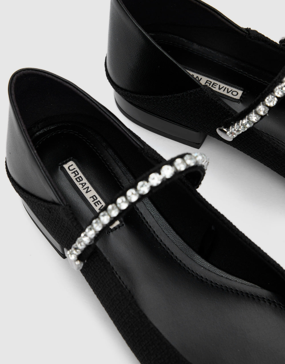 Contrast Fabric Ballet Flat