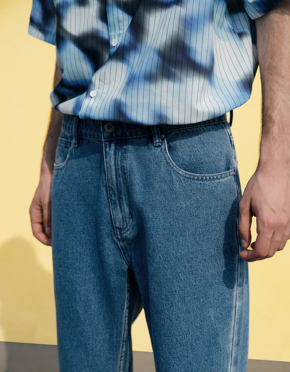 Straight Jeans With Faded Edges