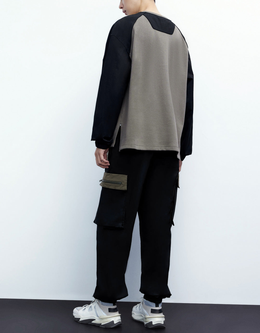 Contrast Crew Neck T-Shirt