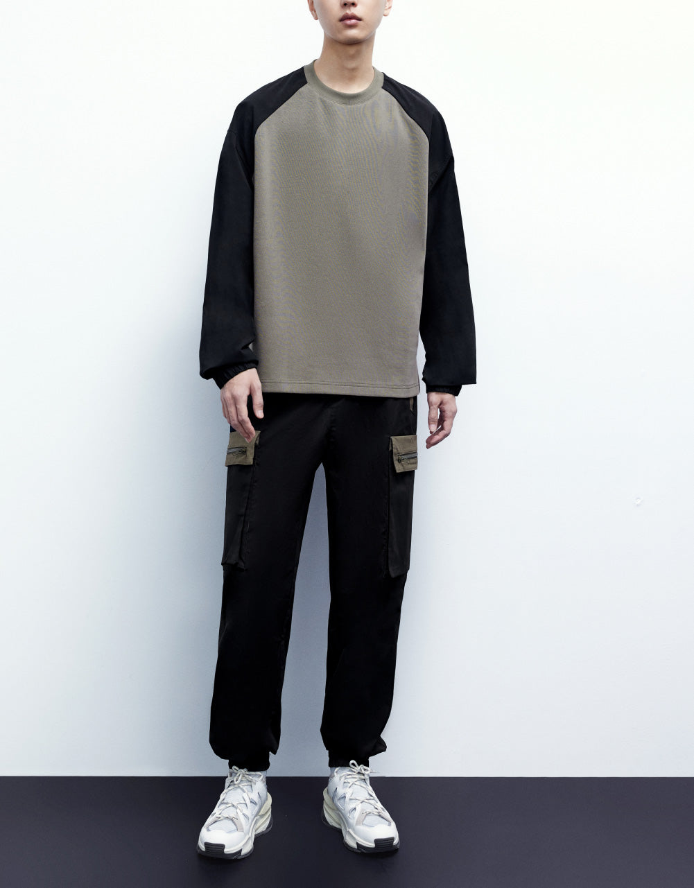 Contrast Crew Neck T-Shirt