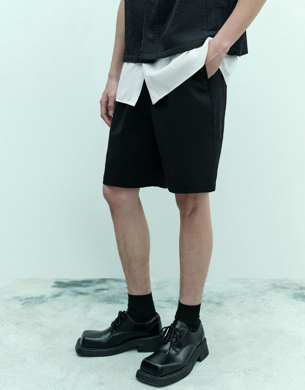 Oversized Drawstring Waist Shorts