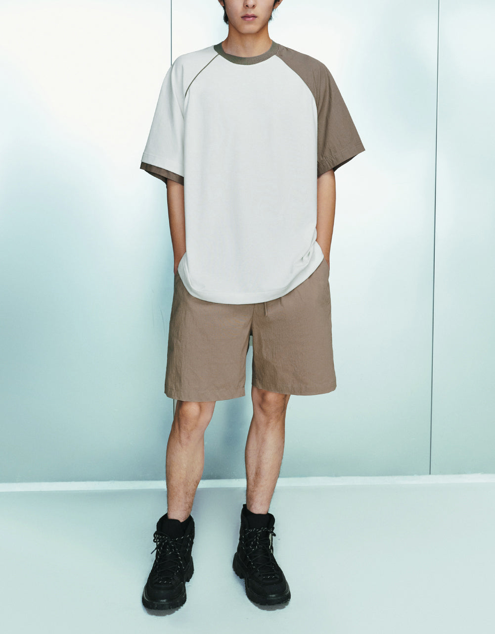 Oversized Drawstring Waist Shorts