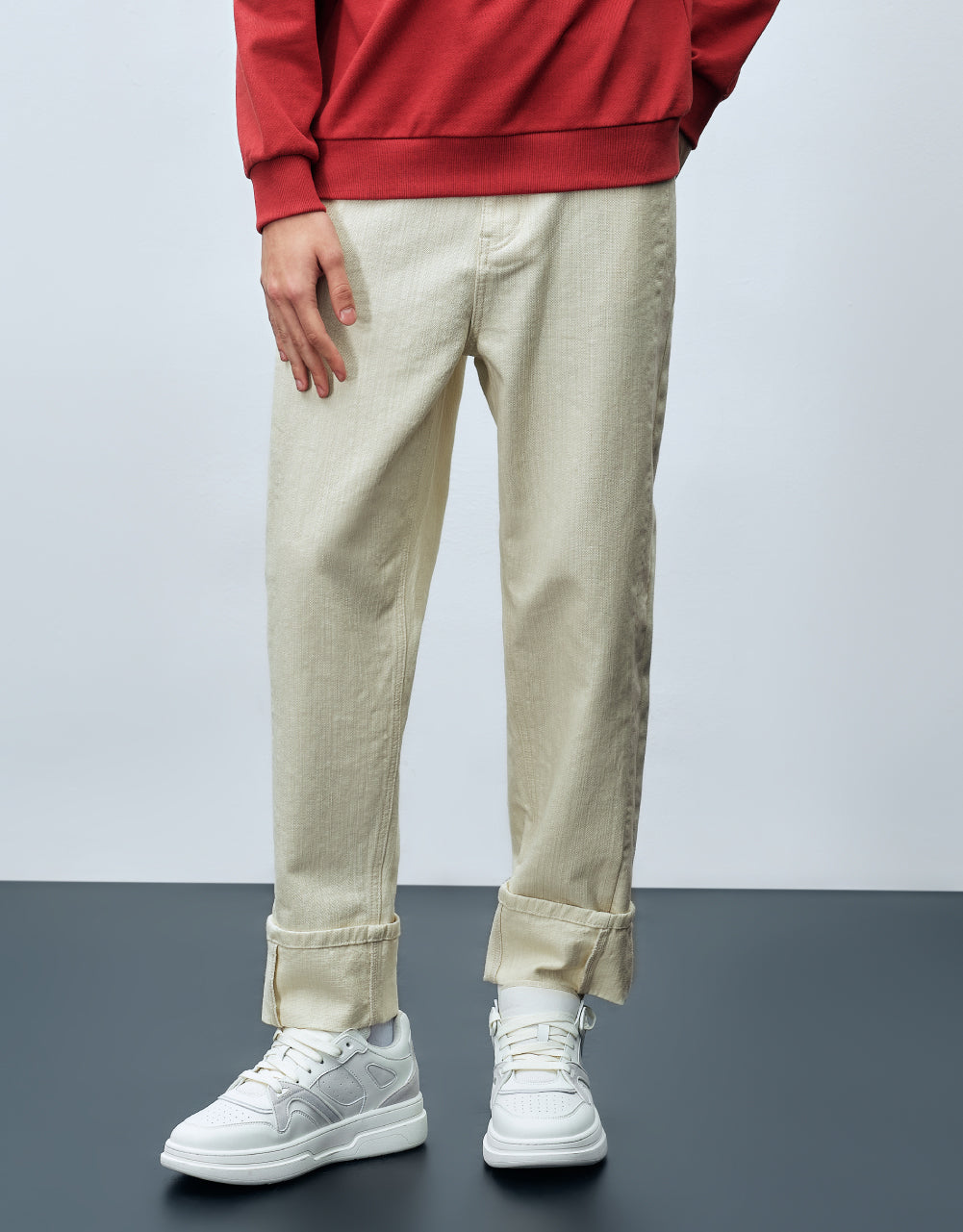 Oversized Straight Jeans With Belt