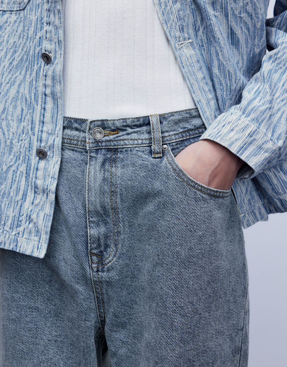Loose Straight Jeans