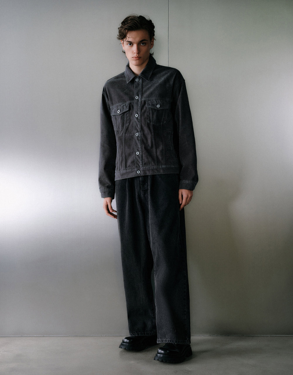 Double Pockets Denim Jacket