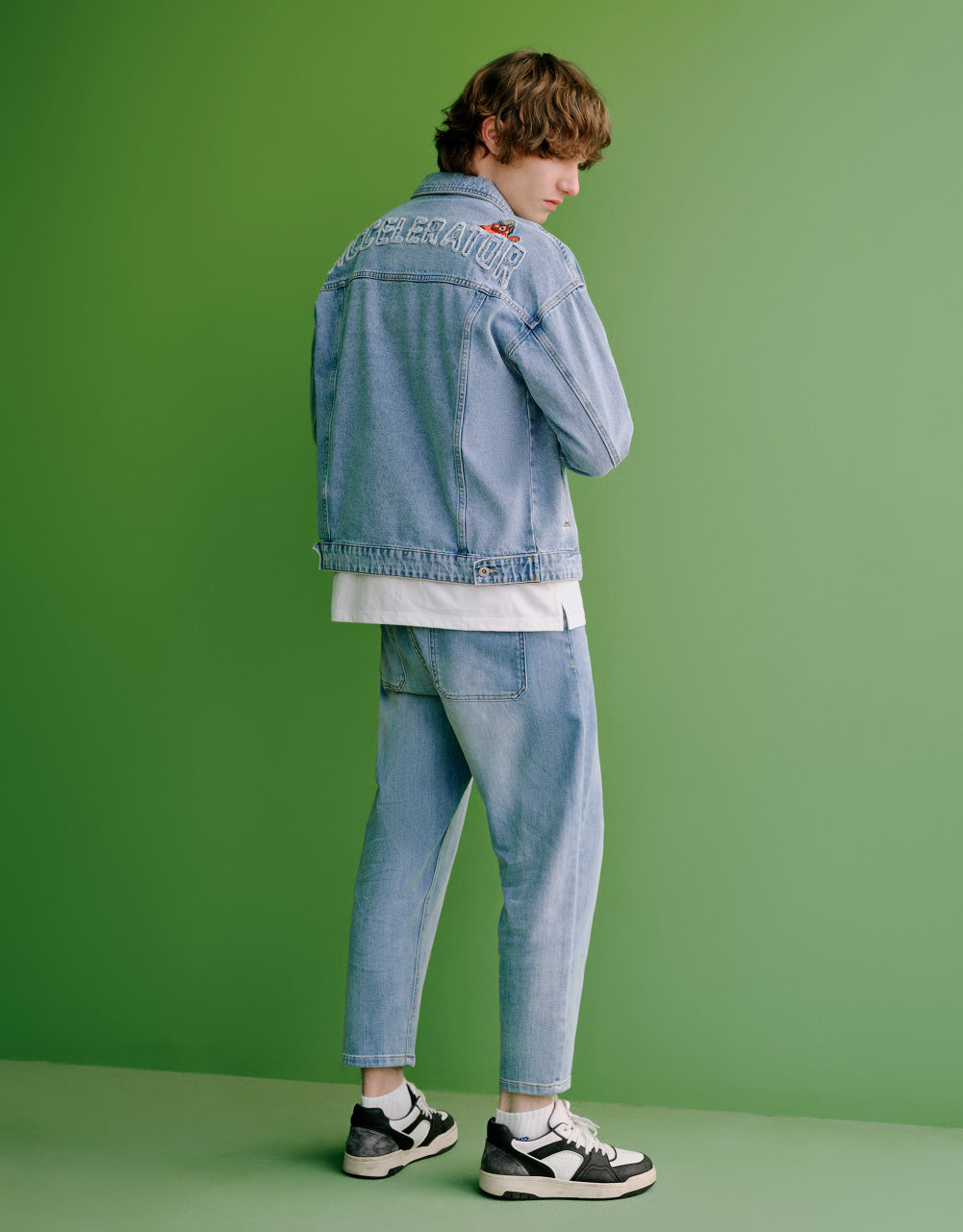 Mid-Waist Straight Jeans