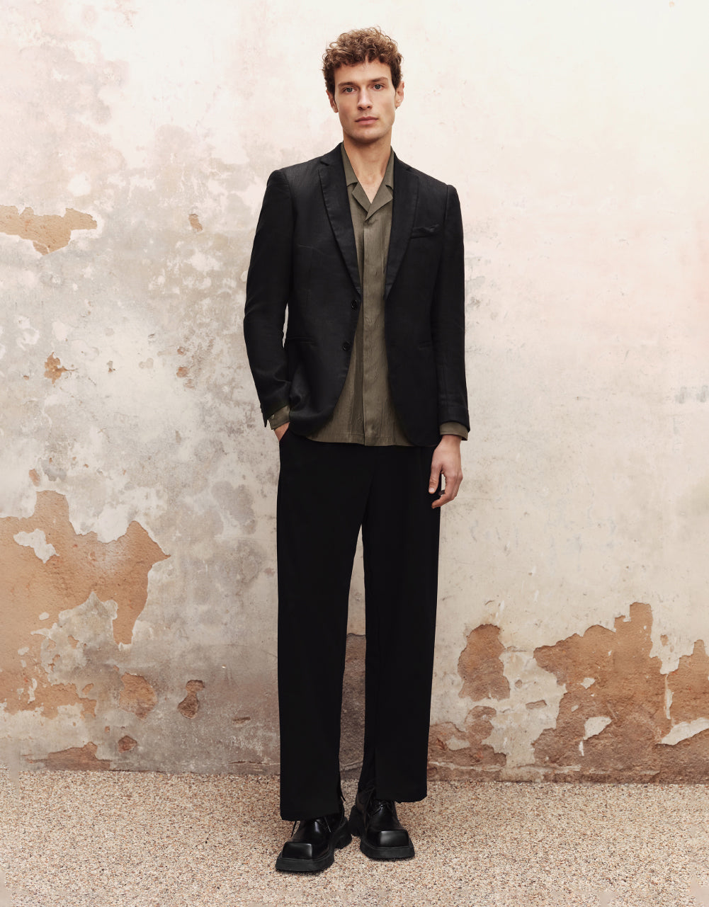 Thin Notched Collar Blazer