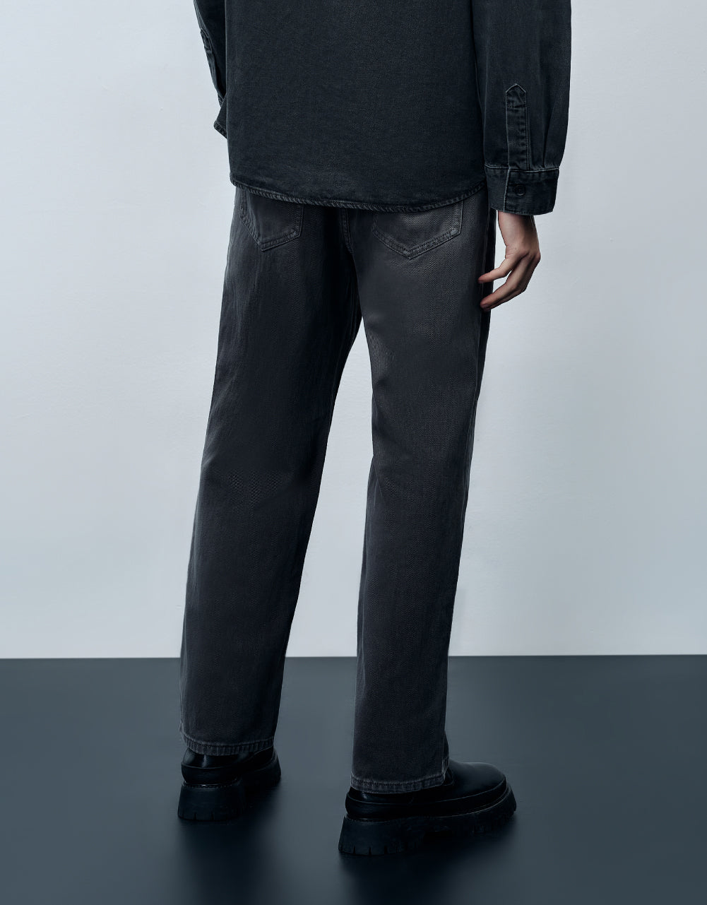 Straight Leg Jeans