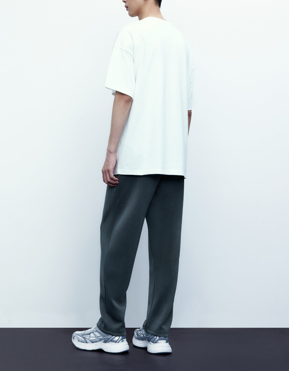 Chips Detail Crew Neck T-Shirt