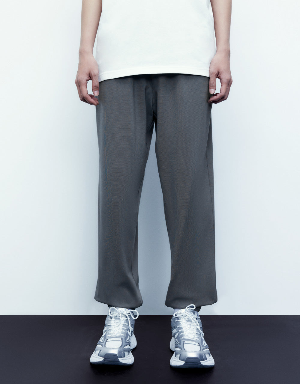 Drawstring Hem Knitted Jogger Pants
