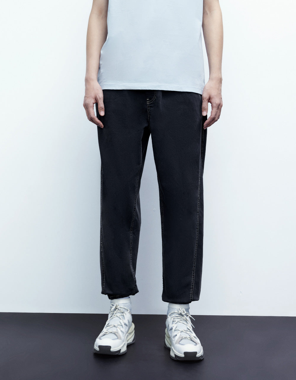 Drawstring Hem Low-Rise Jeans