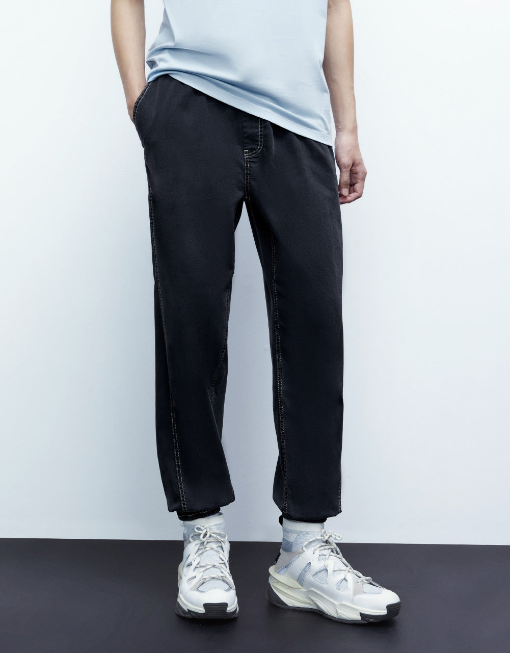 Drawstring Hem Low-Rise Jeans