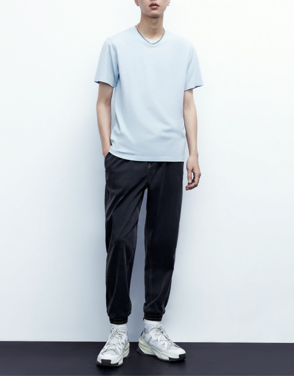 Drawstring Hem Low-Rise Jeans