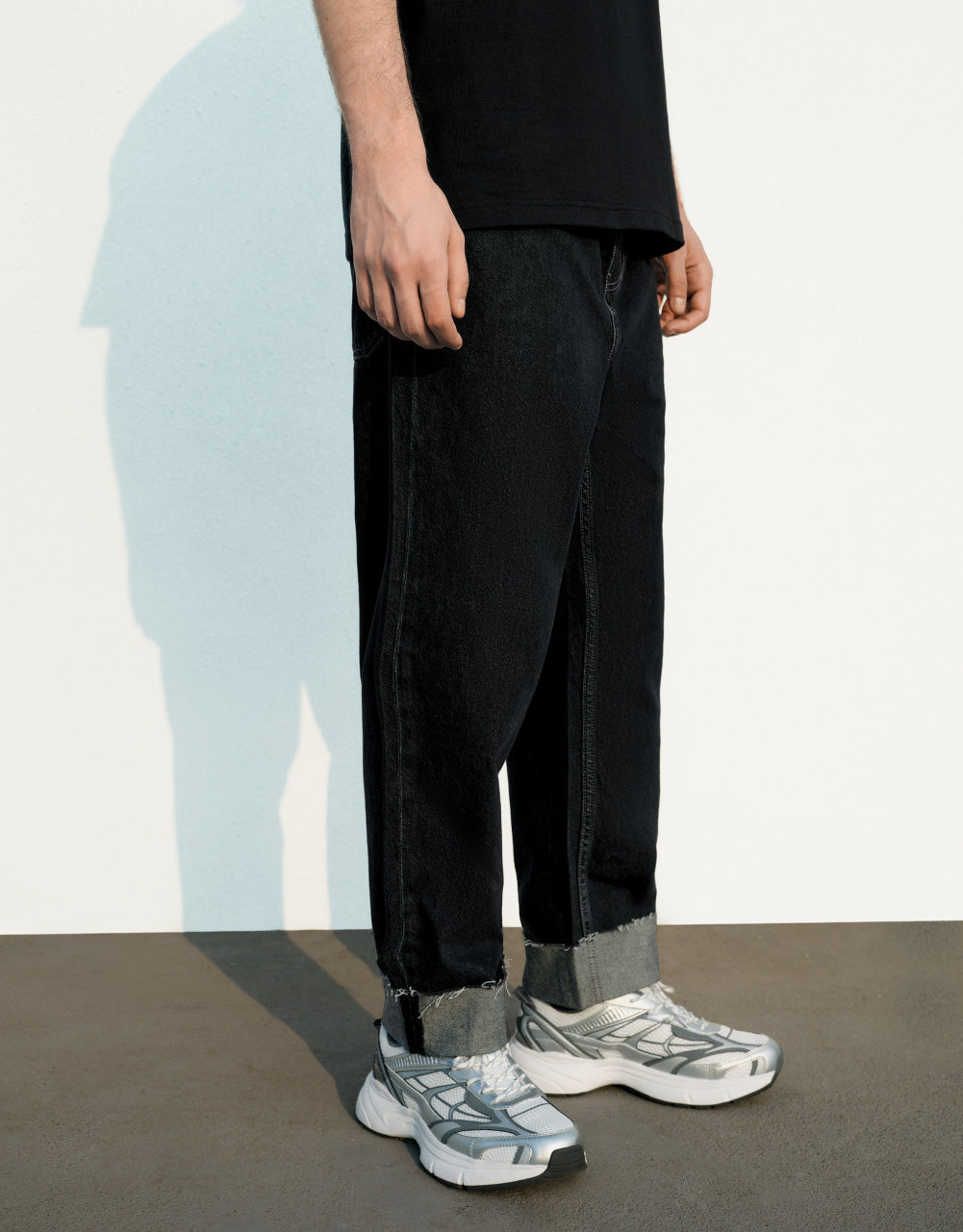 Pocket Detail Straight Jeans