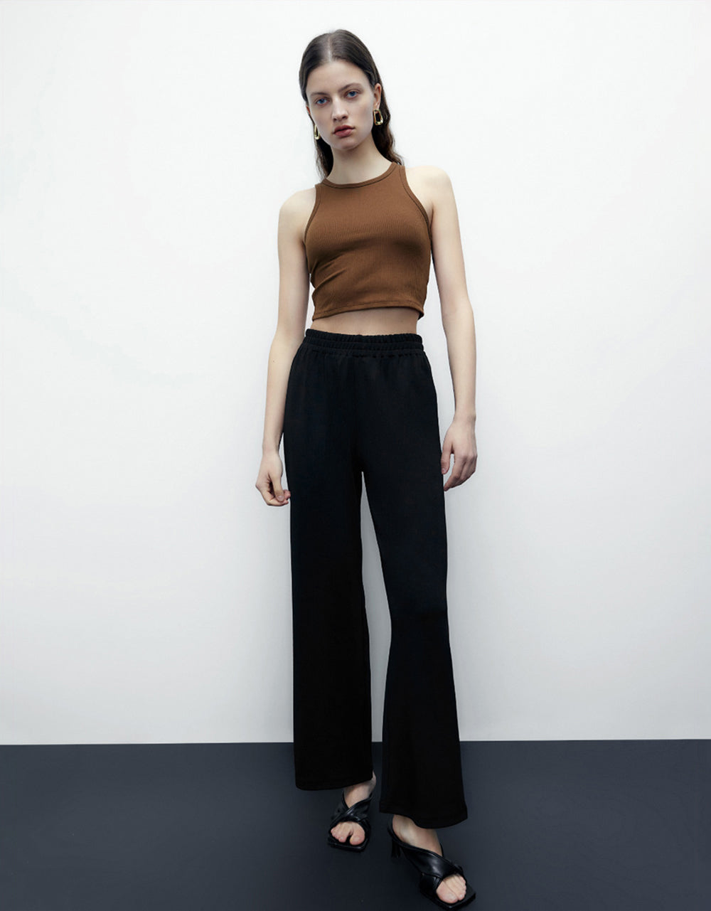 Basic Crew Neck Tank Top