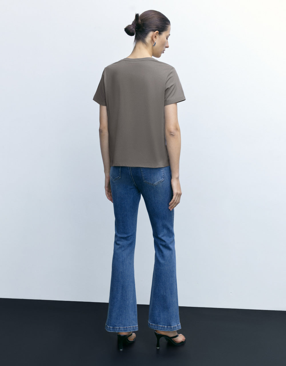 Basic V-Neck T-Shirt