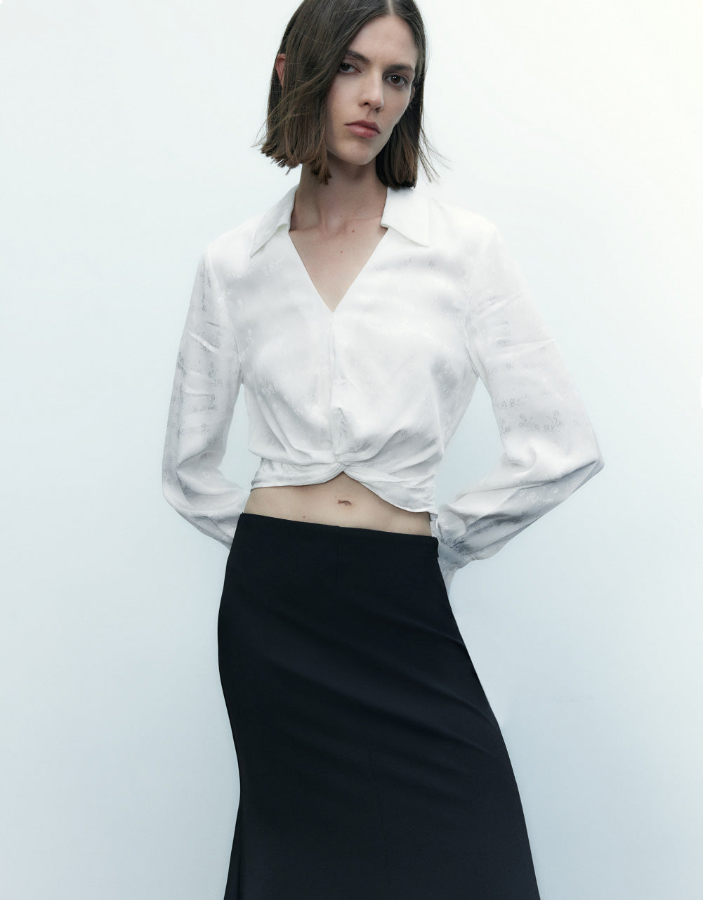 Twist Front Overhead Shirt