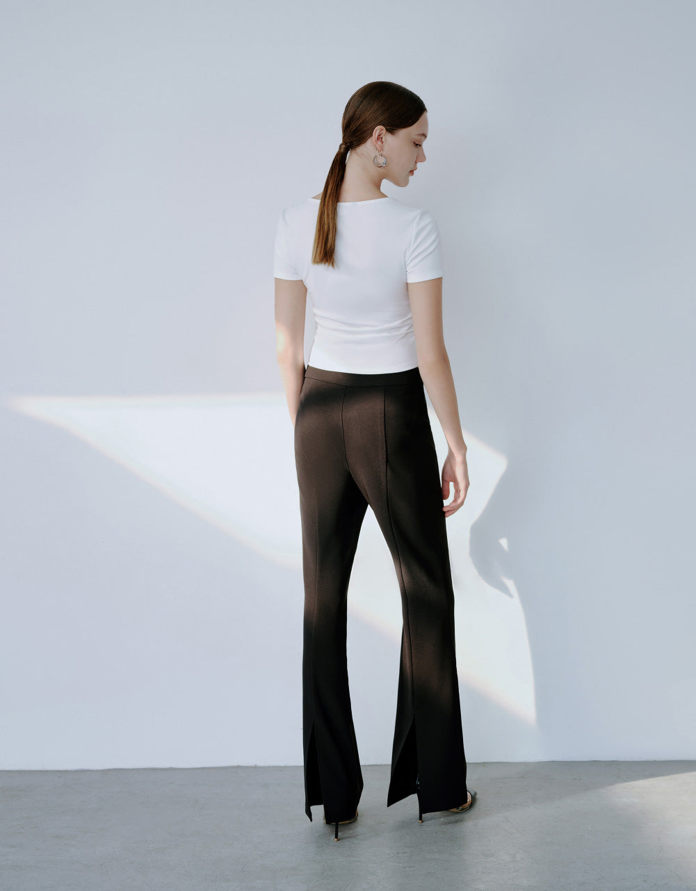Square-cut Collar Skinny T-Shirt
